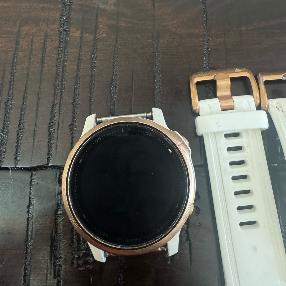 Garmin fēnix 6S Pro - Rose Gold Bezel with White Strap - Picture 16 of 16